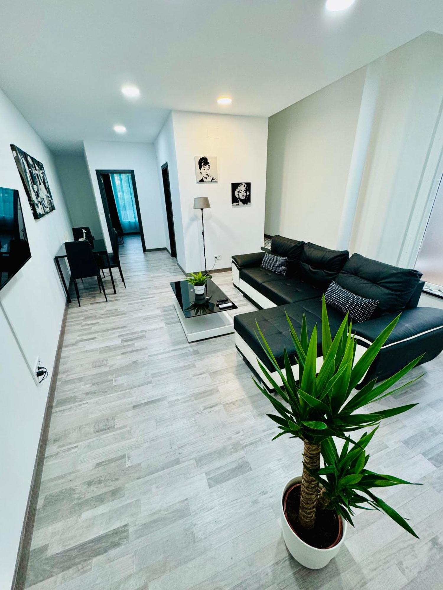 Duplex Th Sanse Norte Сан-Себастьян-де-лос-Реєс Екстер'єр фото
