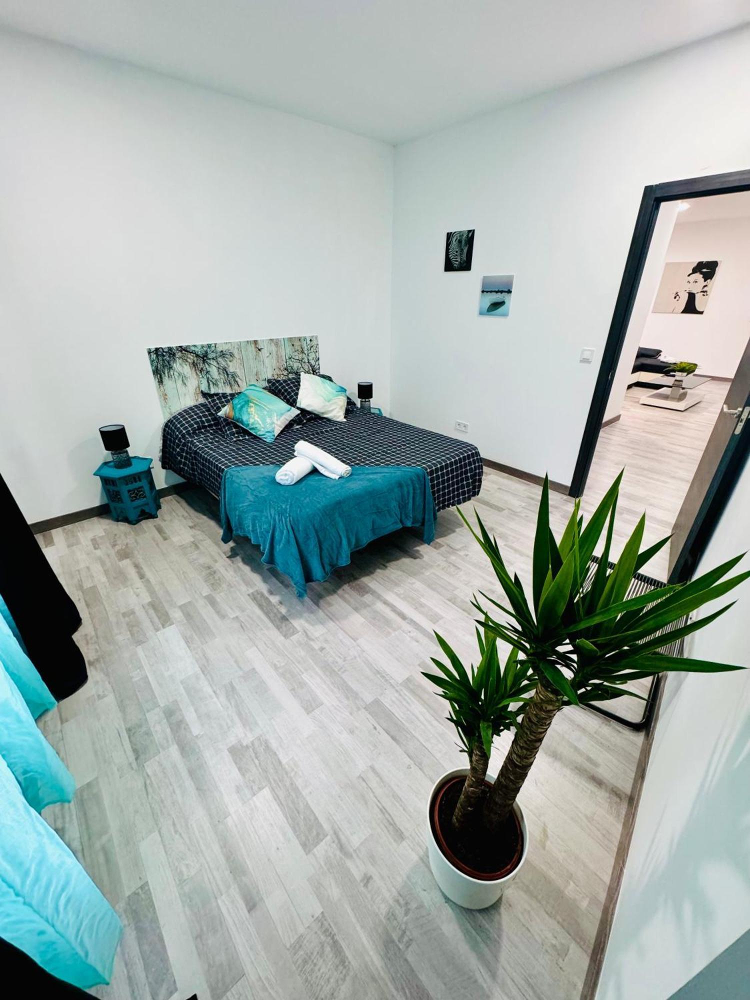 Duplex Th Sanse Norte Сан-Себастьян-де-лос-Реєс Екстер'єр фото