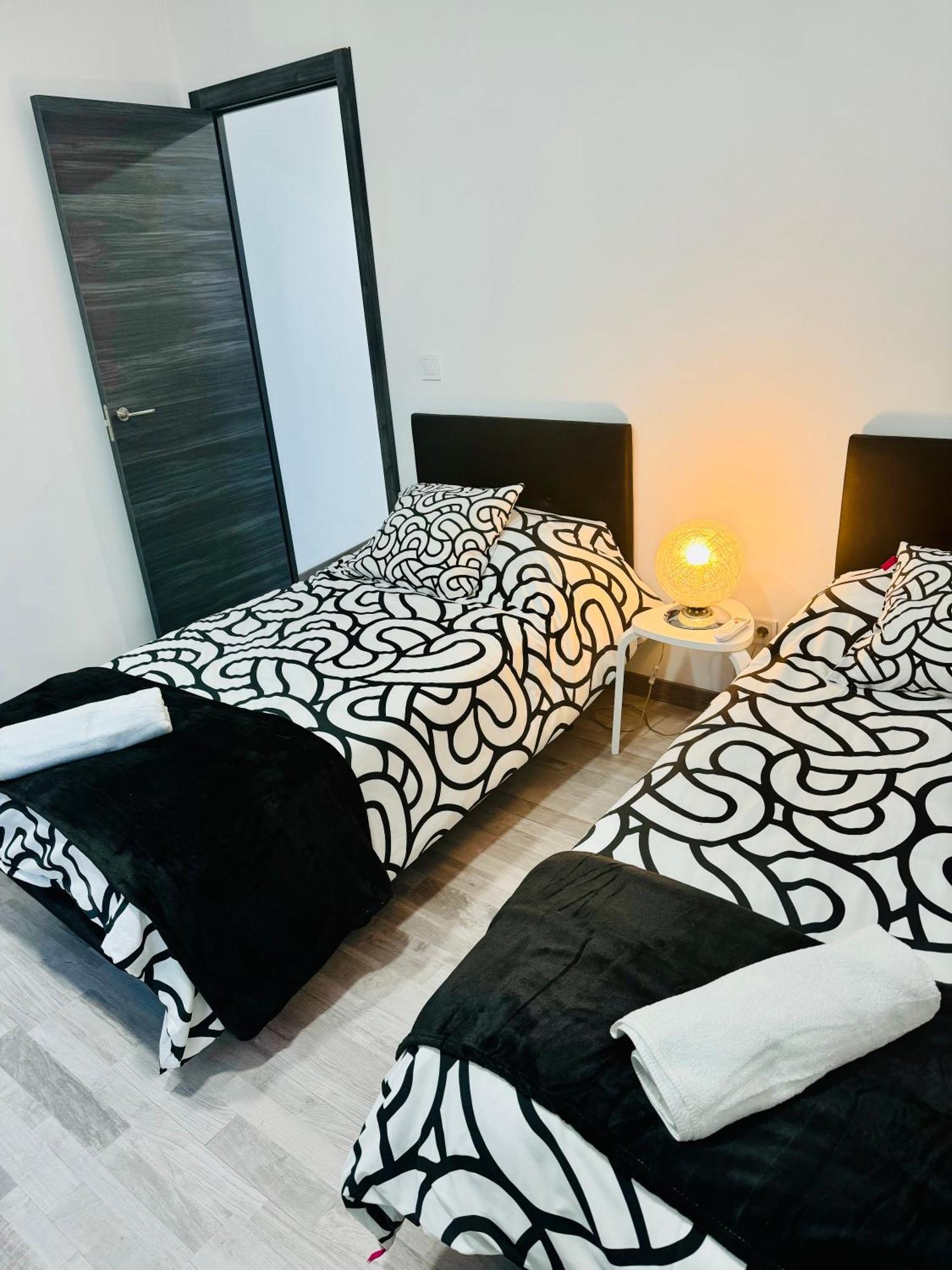 Duplex Th Sanse Norte Сан-Себастьян-де-лос-Реєс Екстер'єр фото